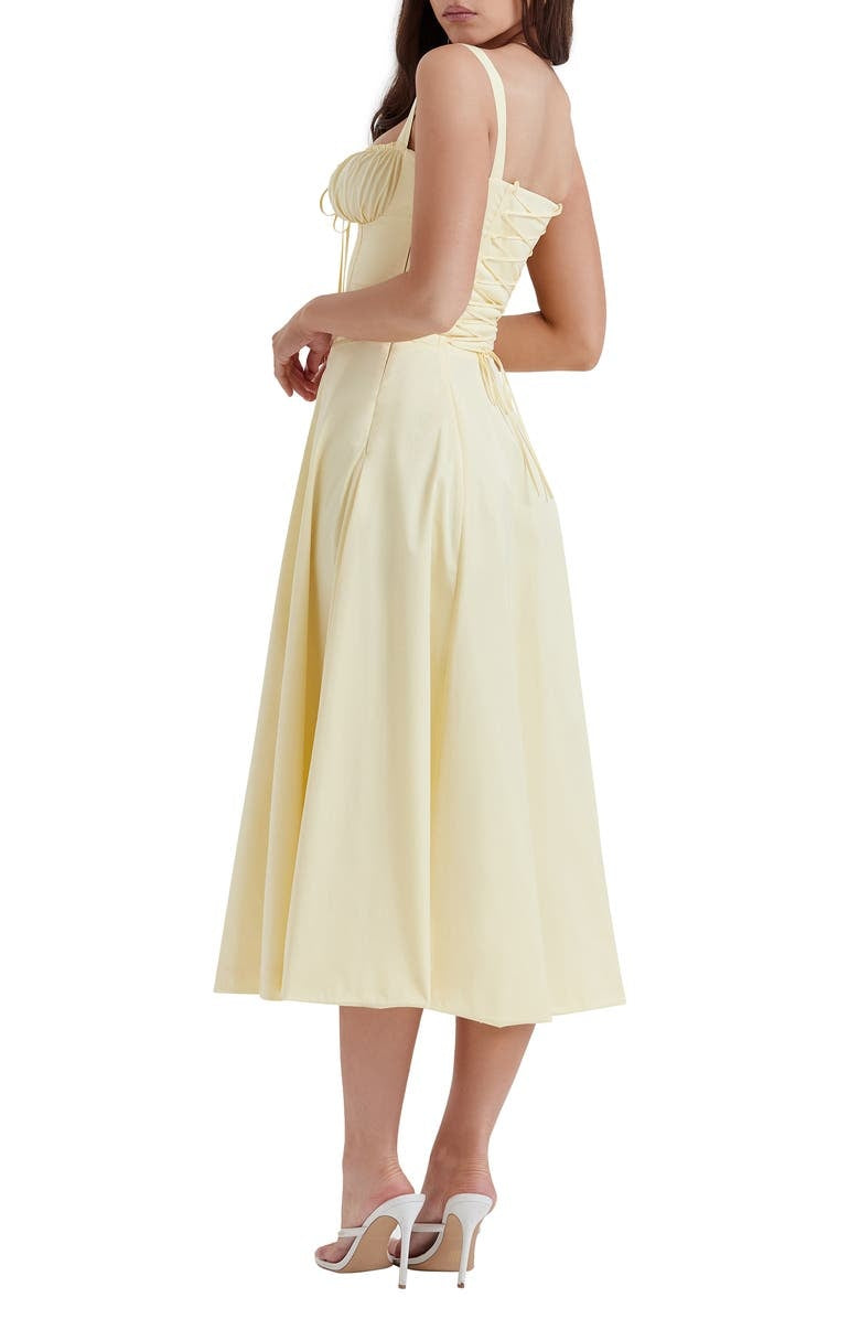 Erika | Elegantes Taillenkleid – Schmeichelnd und Stilvoll