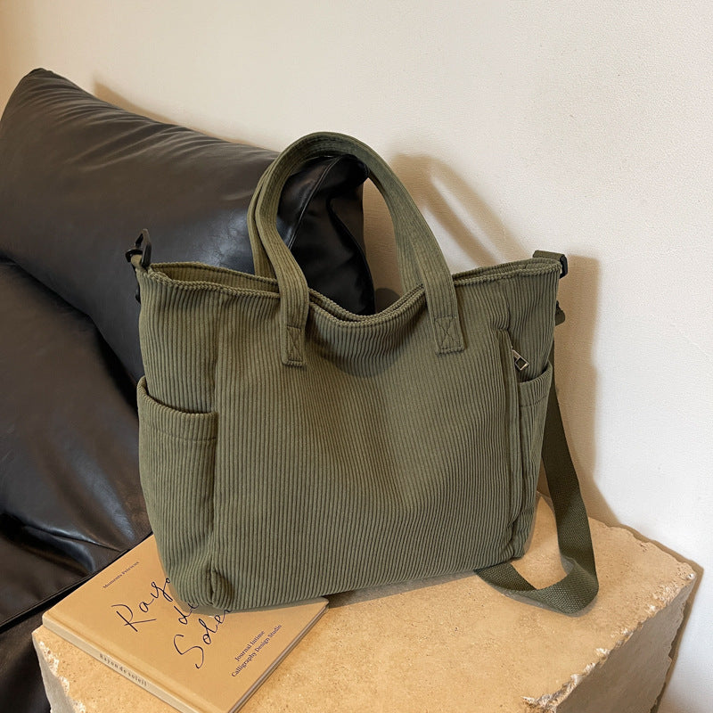 Art Student Tote Cordtasche