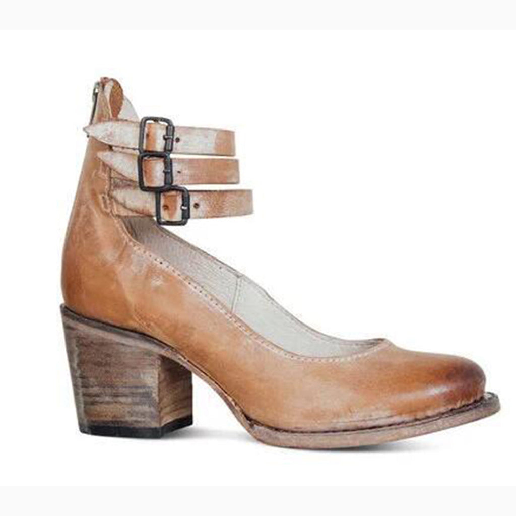 Carolin | Eleganter Blockabsatz mit Cut-Out-Design