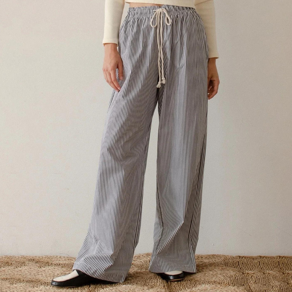 Lina | Locker geschnittene Streifenhose mit Gummibund