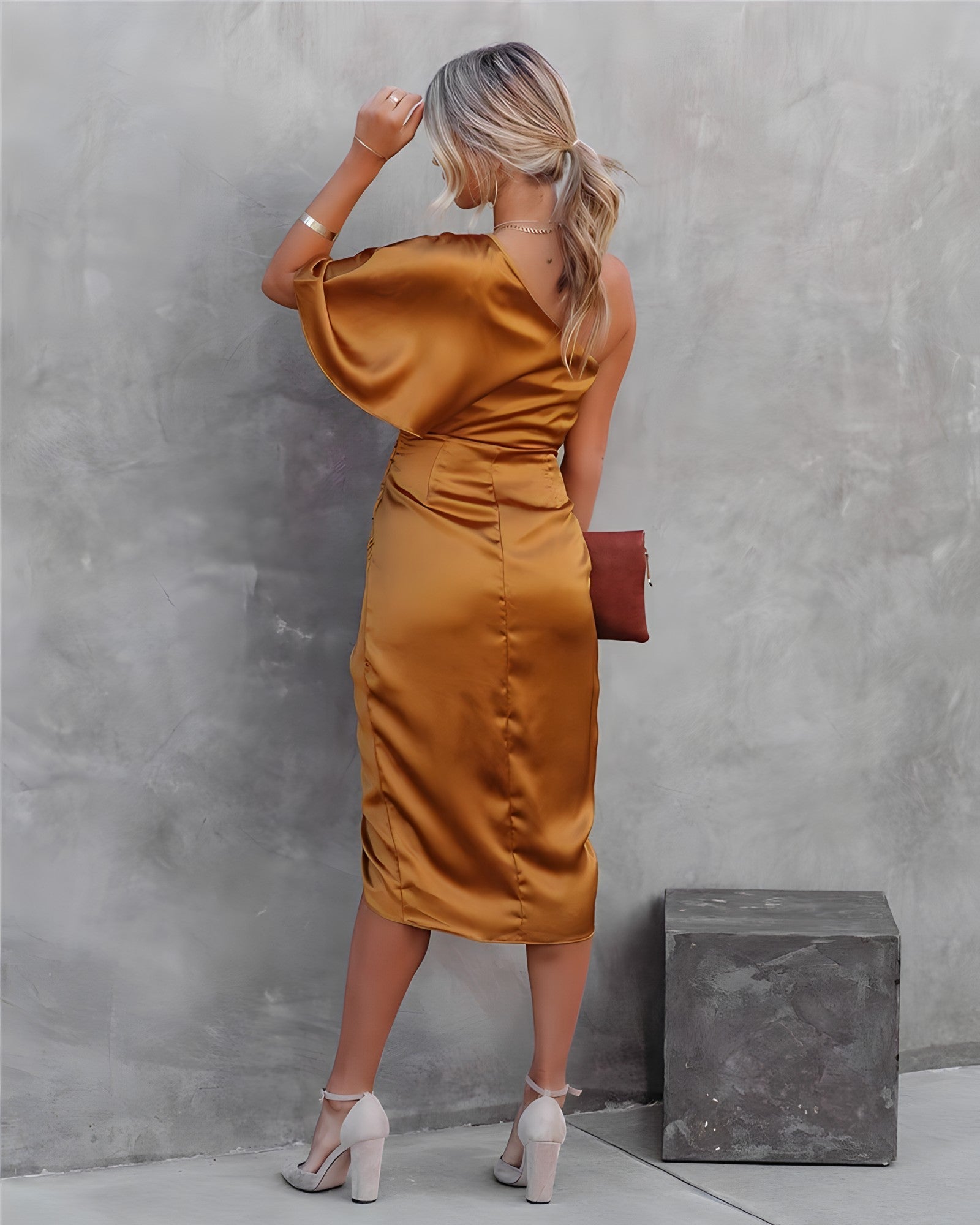 Heidi | Elegantes Seiden-Cocktail-Sommerkleid