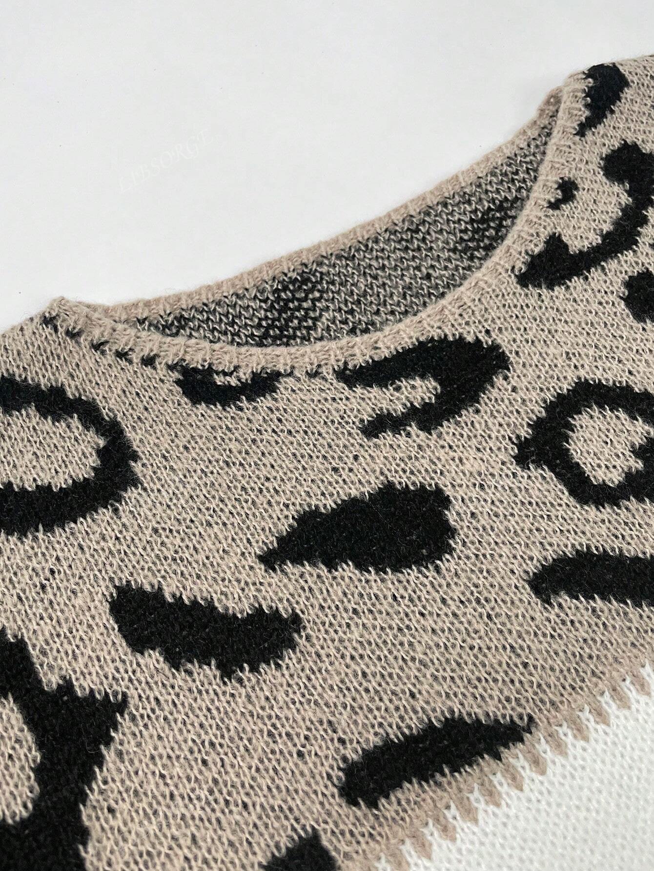 Cindy | Lässiger Strickpullover mit modernem Animal-Detail