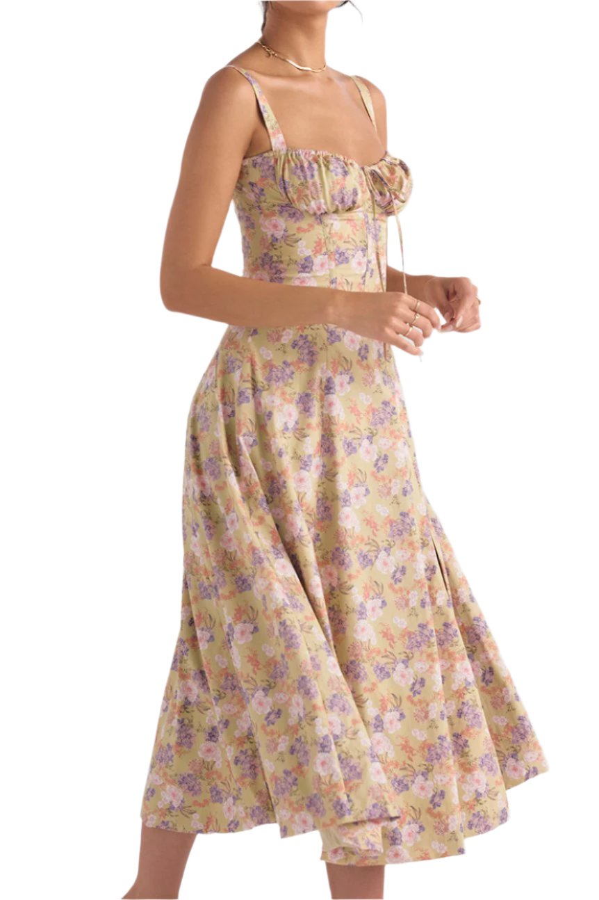Erika | Elegantes Taillenkleid – Schmeichelnd und Stilvoll