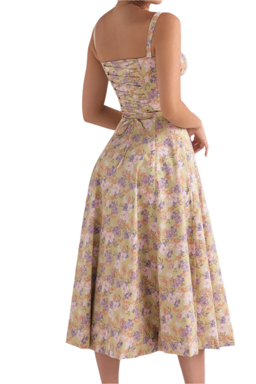 Erika | Elegantes Taillenkleid – Schmeichelnd und Stilvoll