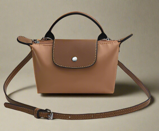 Novira Kompakte Canvas Mini-Tasche mit Stilfaktor