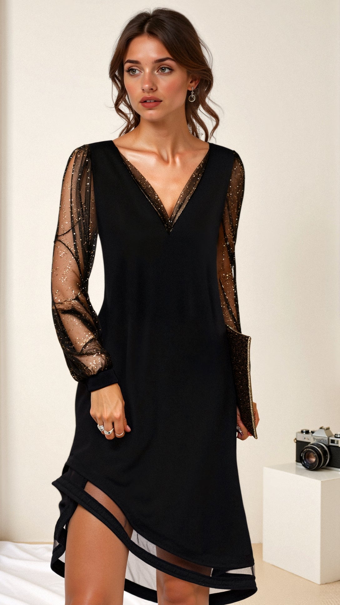 Melissa | Stilvolles Abendkleid mit Glitzertüll-Ärmeln und V-Ausschnitt