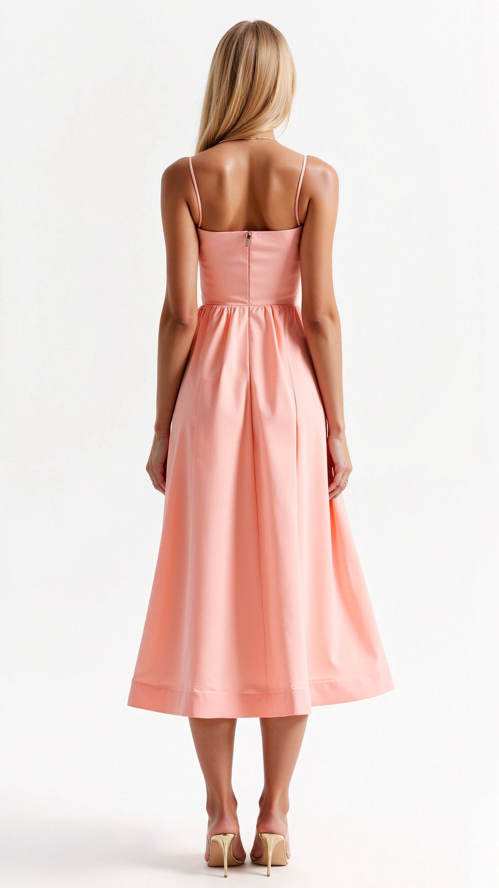 Eileen | Elegantes Midikleid mit zarten Trägern und femininer Leichtigkeit